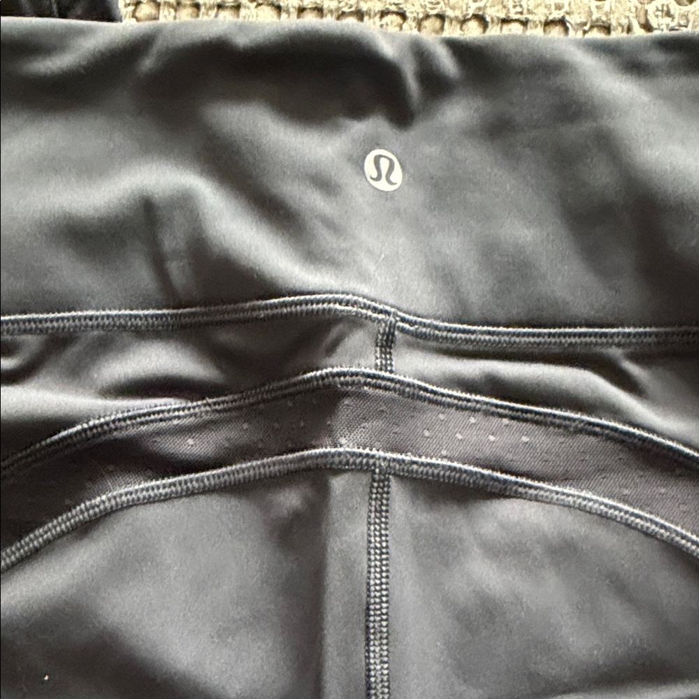 Lululemon Athletica Dark Gray High-Waisted Leggings - Picture 3 of 4